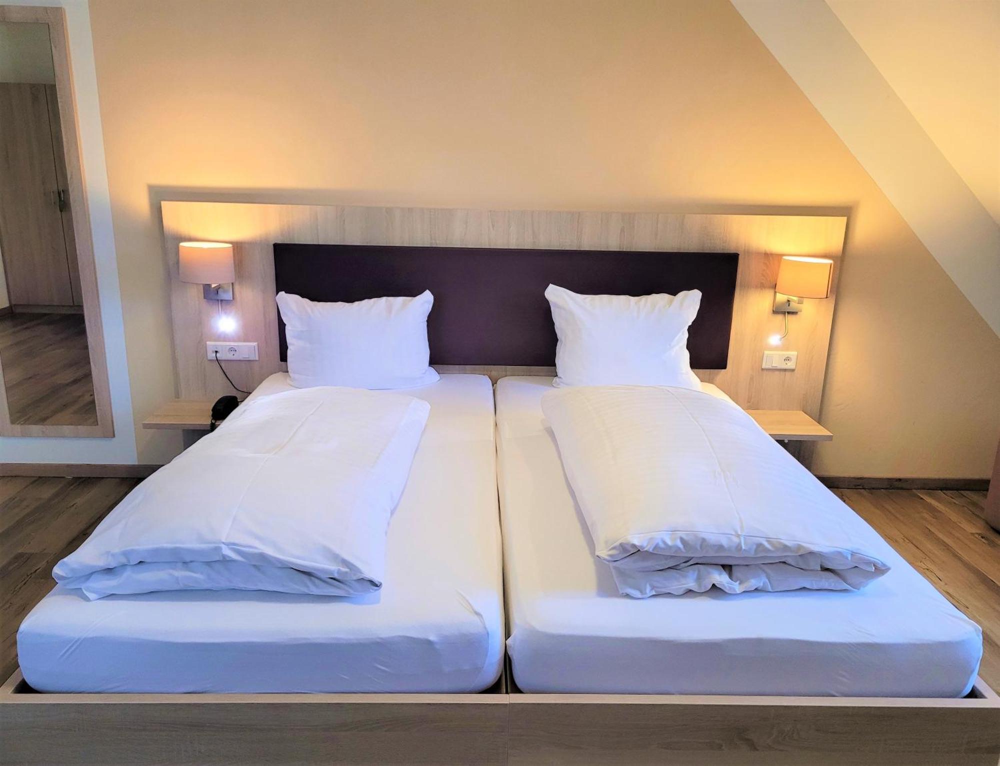 Hotel Roessle Furstenberg  Екстер'єр фото